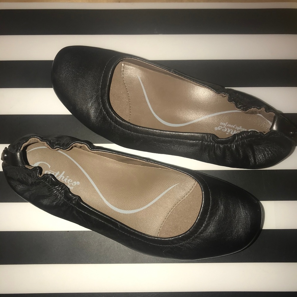 Earthies Tolo - Women's Casual Flats